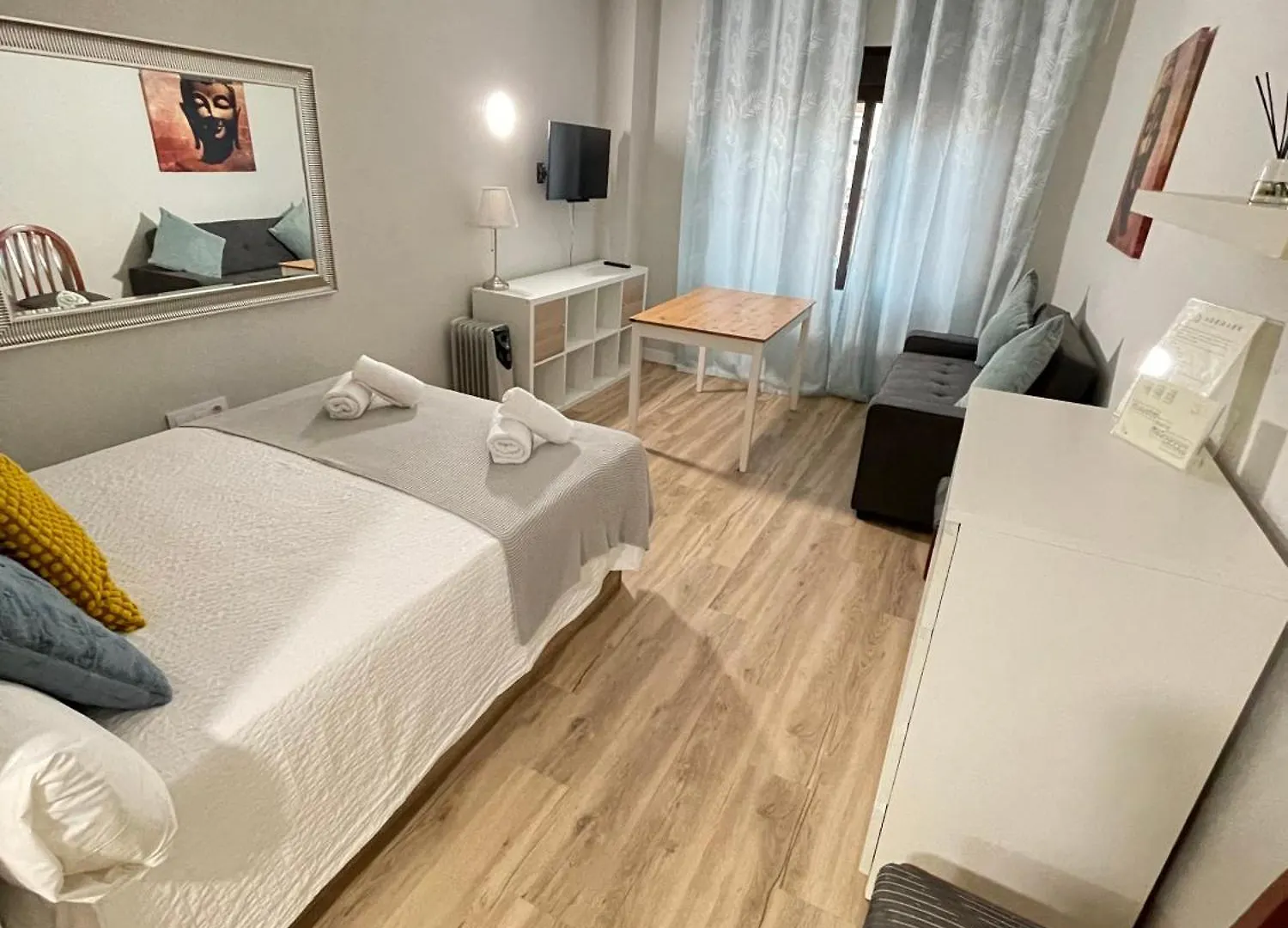 Resitur Luxury Suit A Seville Spain